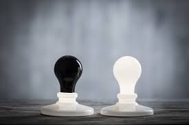 Light Bulb Foscarini lampada da tavolo