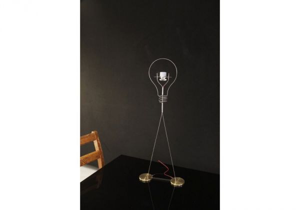 lampada da tavolo Ingo Maurer Walking Bulb led lampada da tavolo Ingo Maurer Walking Bulb led